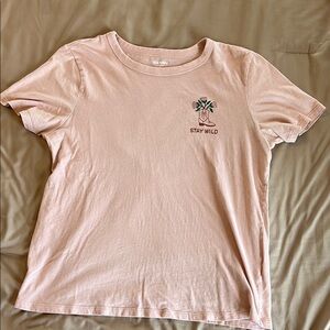 Old Navy Women’s Pink Graphic T-Shirt